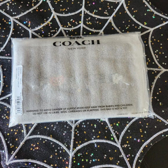 Coach- Halloween Wristlet - Picture 3 of 6